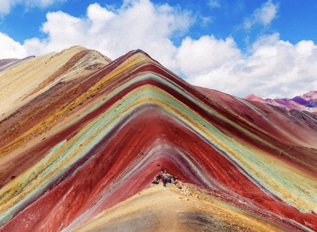 Montaña Arcoíris