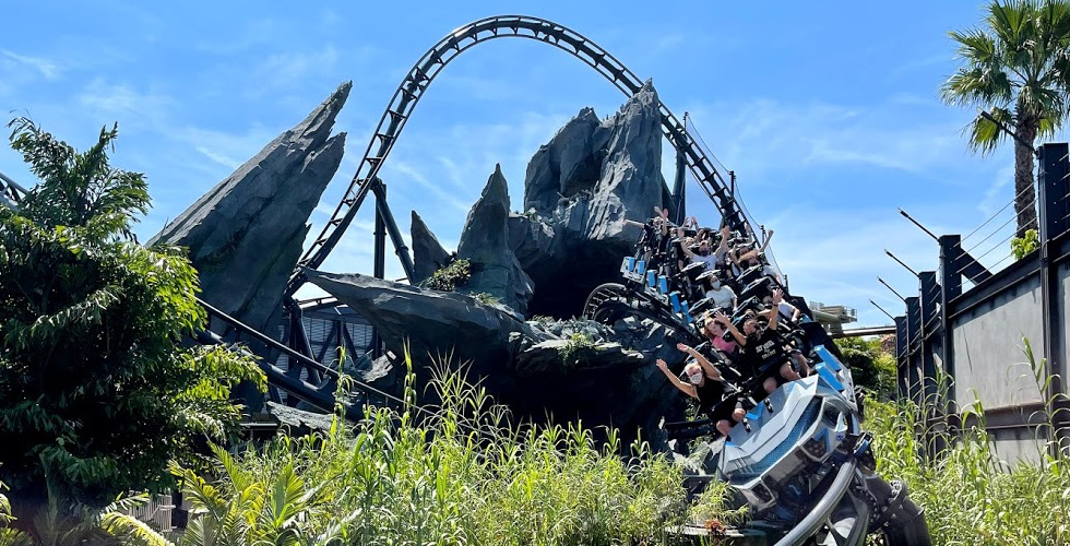 Jurassic World VelociCoaster