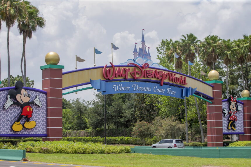 Vista de la entrada a Walt Disney World Resort, en Orlando