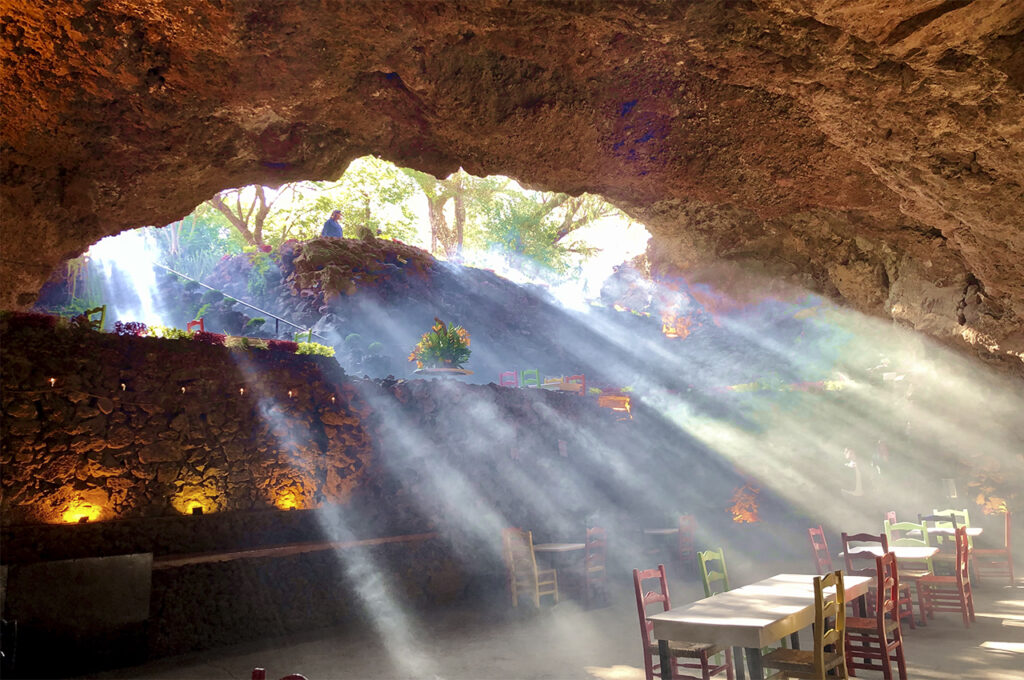 Una experiencia gastronómica bajo tierra: conocé el restaurante “secreto” de Teotihuacán