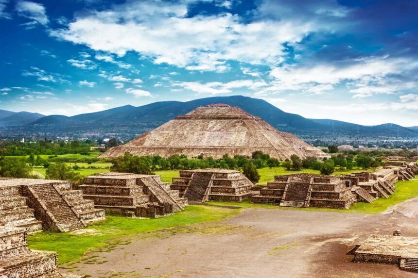 Las pirámides de Teotihuacán