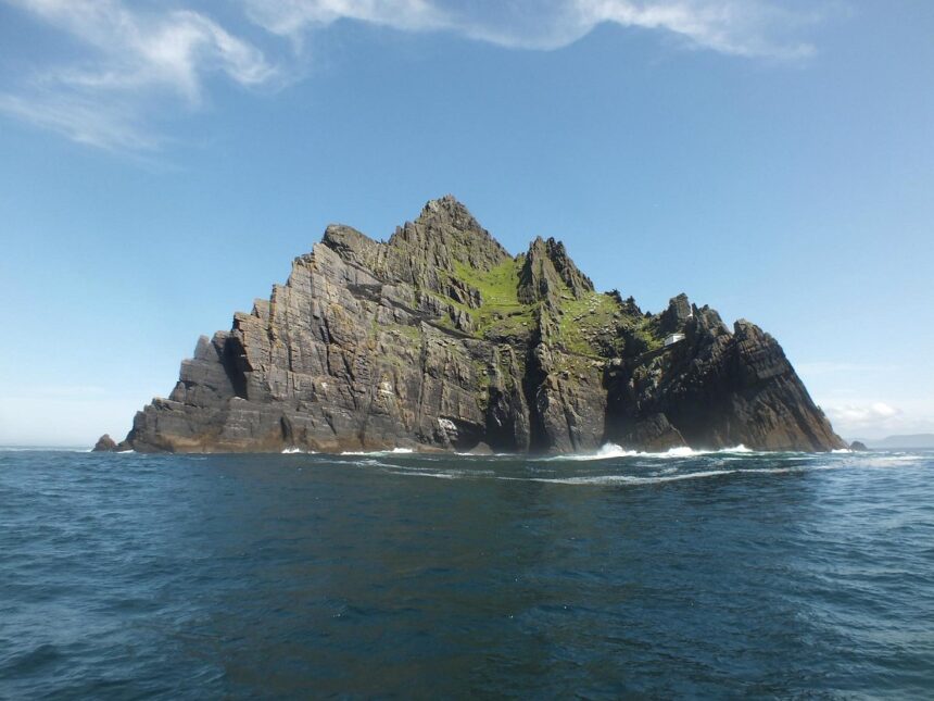 Escenografía de series y películas: la isla Sceilg Mhichíl