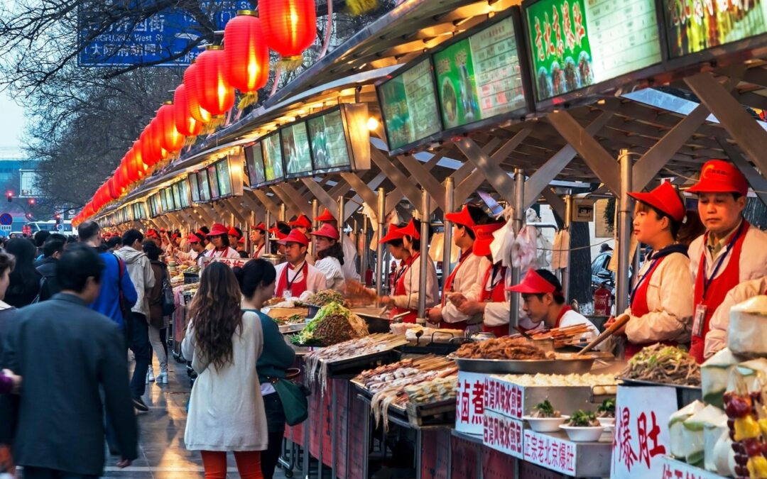 Los mejores puestos de comida callejera del mundo: platos imprescindibles y consejos para disfrutarlos