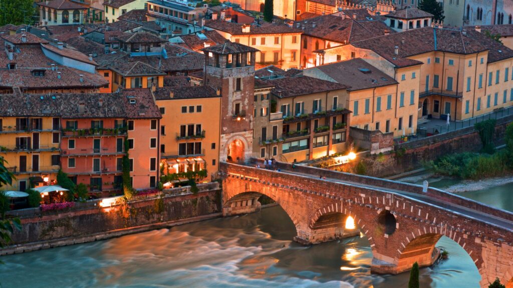 Verona: la ciudad del amor en el corazón de Italia