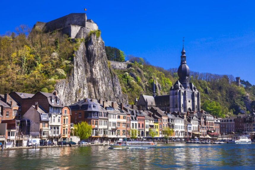 Catedral de Notre-Dame de Dinant