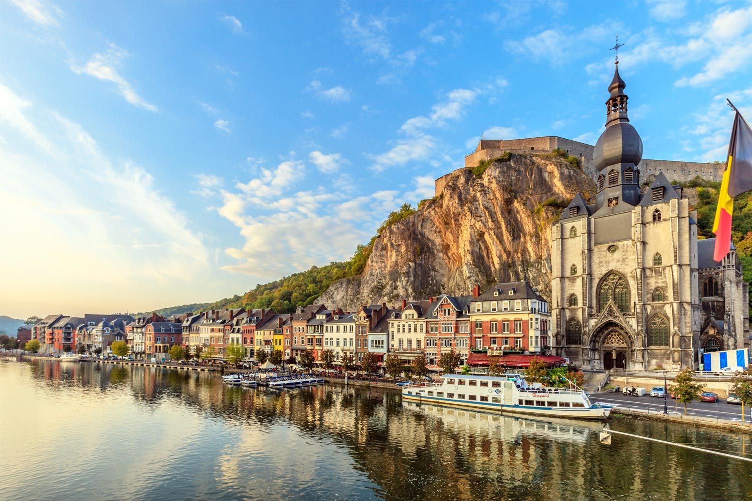 Dinant: bienvenidos al pueblo más hermoso de Bélgica