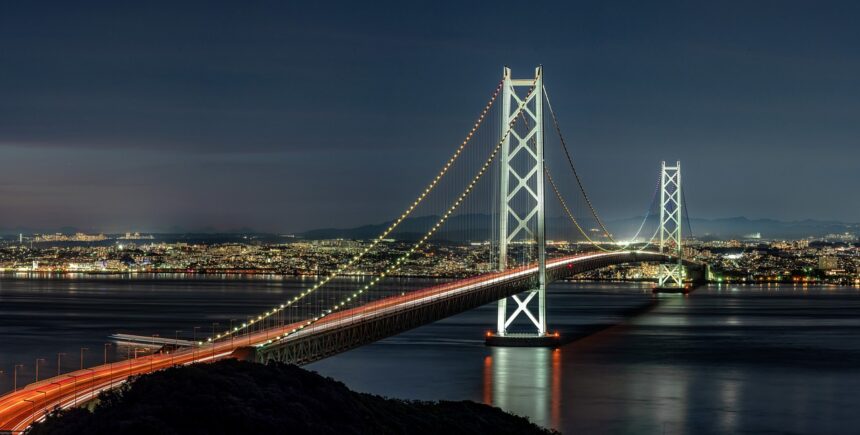 Puente Akashi Kaikyo, Japón