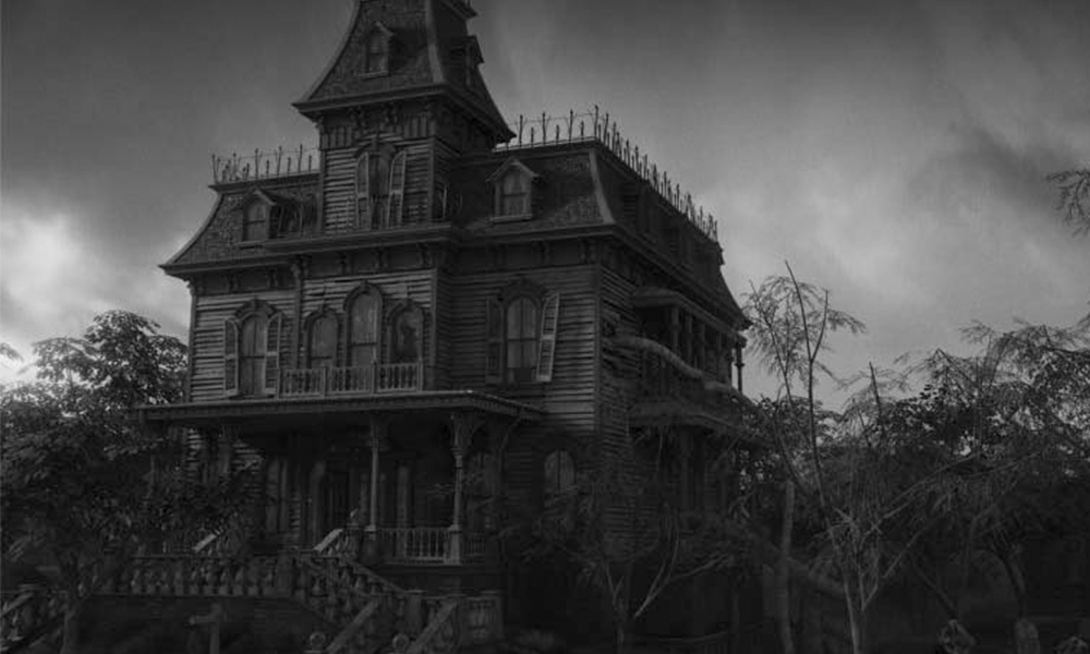 Turismo de terror: rutas inspiradas en películas de miedo