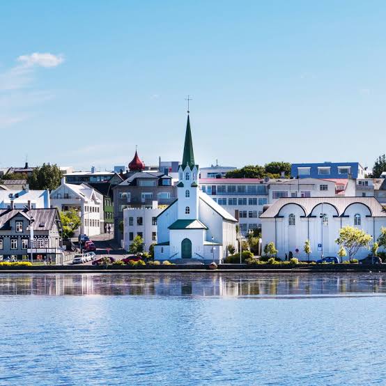 Viajar para escuchar: los destinos que atraen turistas por sus paisajes sonoros