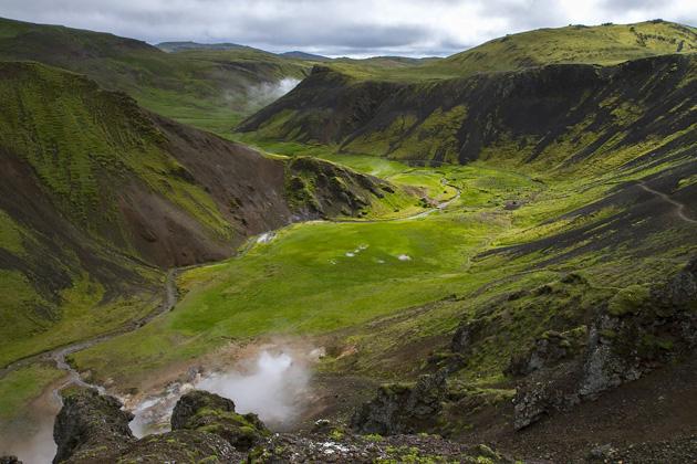 El destino turístico construido alrededor de un volcán activo