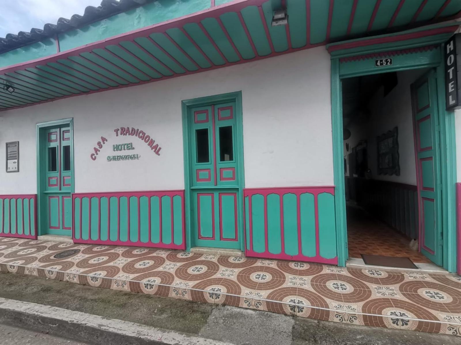 Dormir en la casa de una familia local: ¿una alternativa al hotel tradicional?